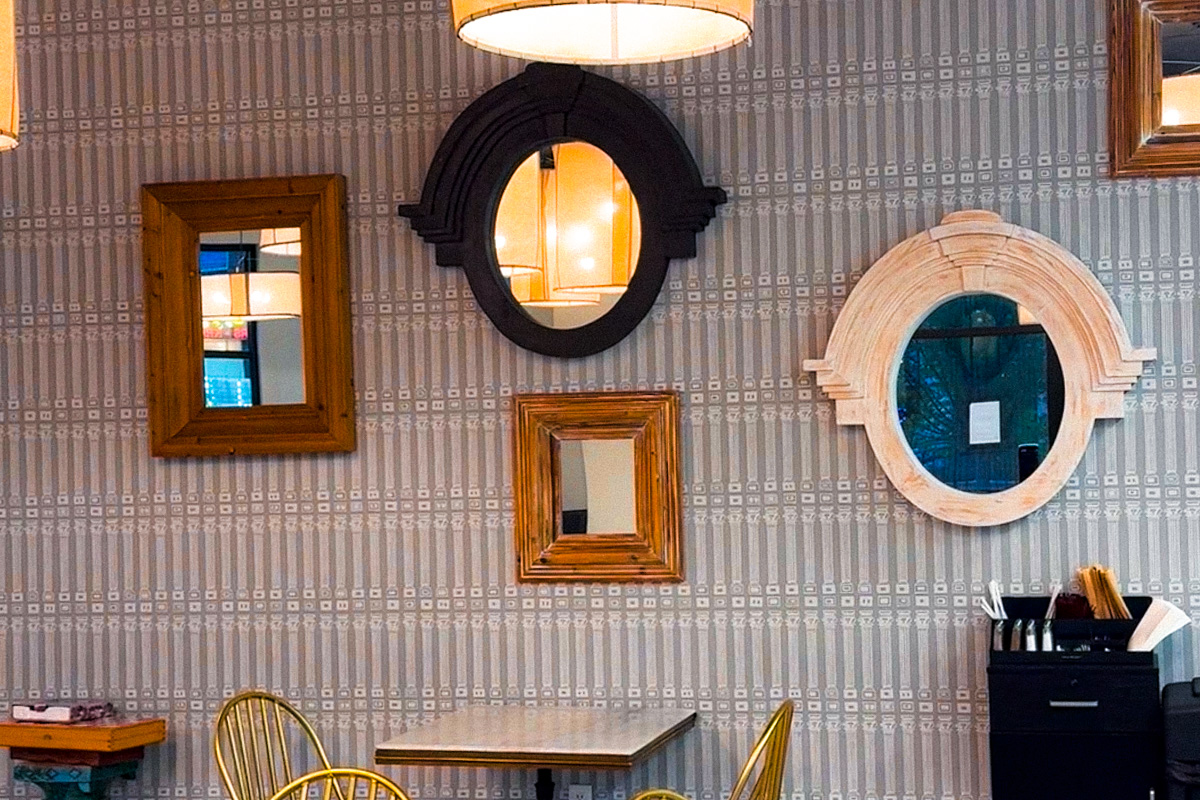 Cafeneo Offers a New Greek Dining Experience in Newark